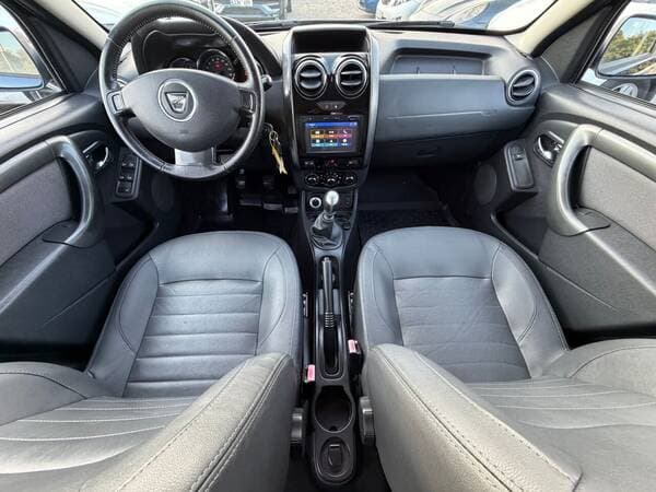 2017 Dacia Duster — Miniatură 8