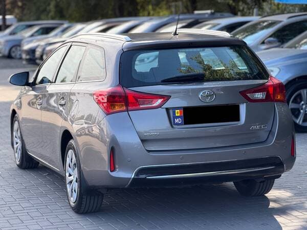 Toyota Auris 2014 — Миниатюра 4