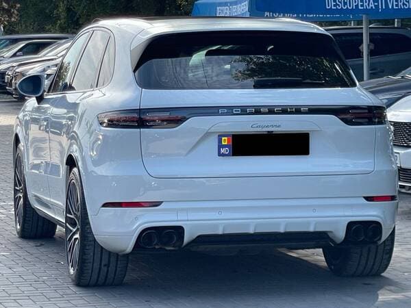 Porsche Cayenne 2019 — Миниатюра 4