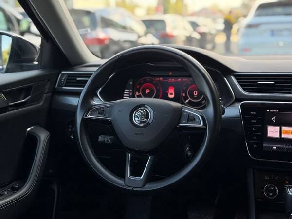 Skoda Superb 2019 — Миниатюра 9