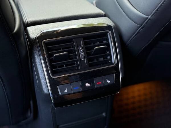 Skoda Superb 2019 — Миниатюра 18
