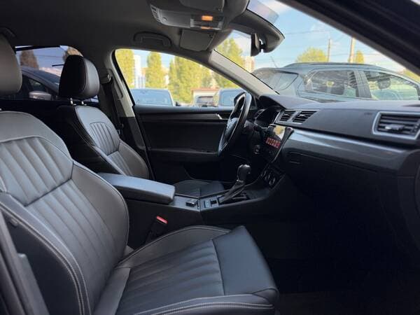Skoda Superb 2019 — Миниатюра 7