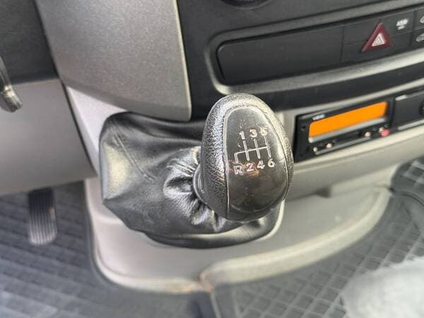 2012 Mercedes Sprinter — Miniatură 10