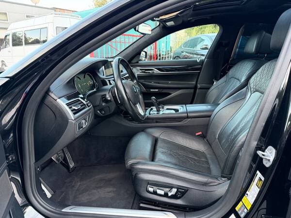BMW 740e 2018 — Миниатюра 7