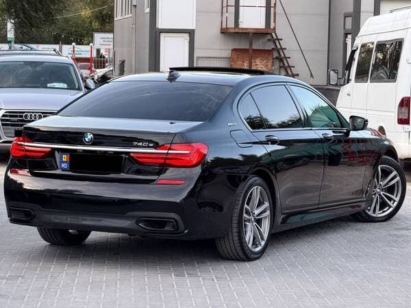 BMW 740e 2018 — Миниатюра 4