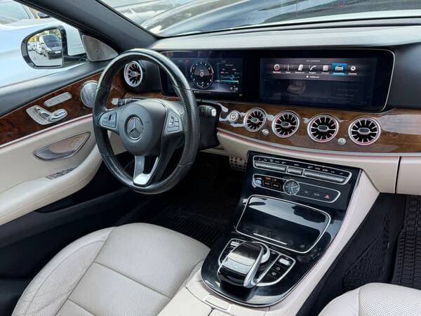 2017 Mercedes E 300 — Miniatură 9
