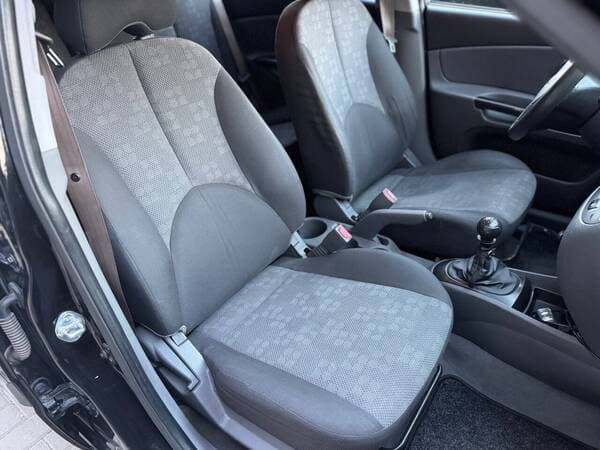 Kia Rio 2010 — Миниатюра 6