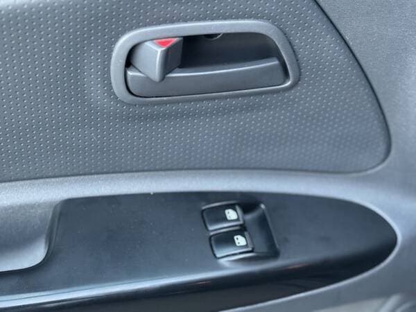 Kia Rio 2010 — Миниатюра 8