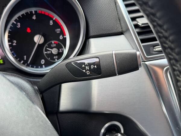 2015 Mercedes ML 250 — Miniatură 12