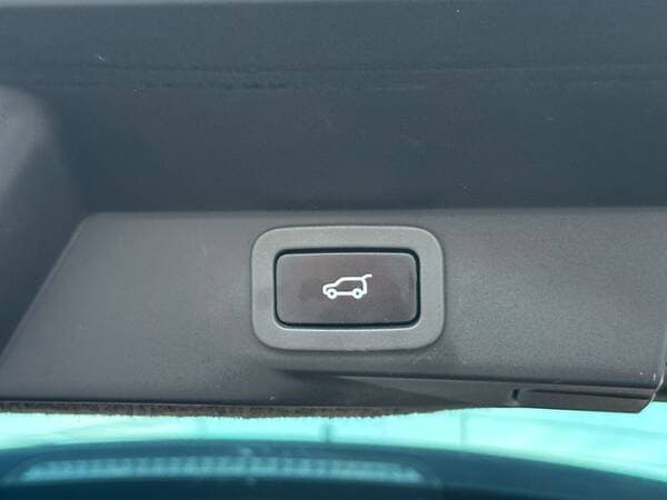 Land Rover Range Rover Sport 2013 — Миниатюра 23
