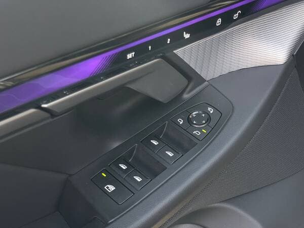 BMW 550e 2024 — Миниатюра 15