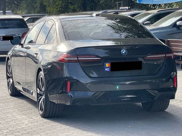 BMW 550e 2024 — Миниатюра 4