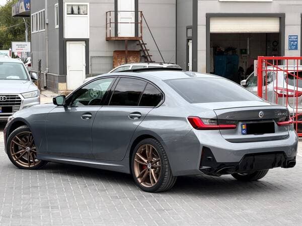 2023 BMW 340 — Miniatură 3