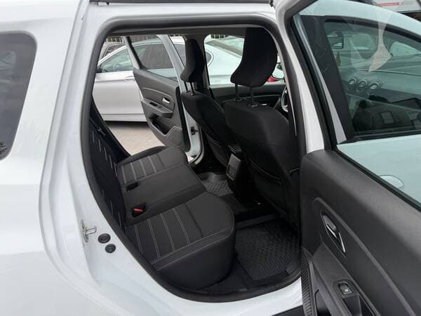 Dacia Duster 2022 — Миниатюра 15
