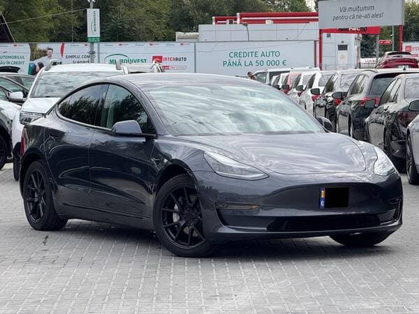 Tesla Model 3 2021 — Миниатюра 2