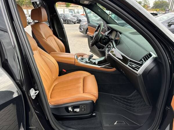 BMW X7 4.0i 2020 — Миниатюра 8