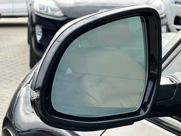 BMW X7 4.0i 2020 — Миниатюра 5