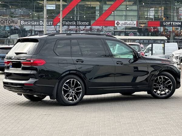 BMW X7 4.0i 2020 — Миниатюра 3