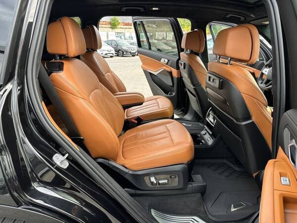 BMW X7 4.0i 2020 — Миниатюра 19