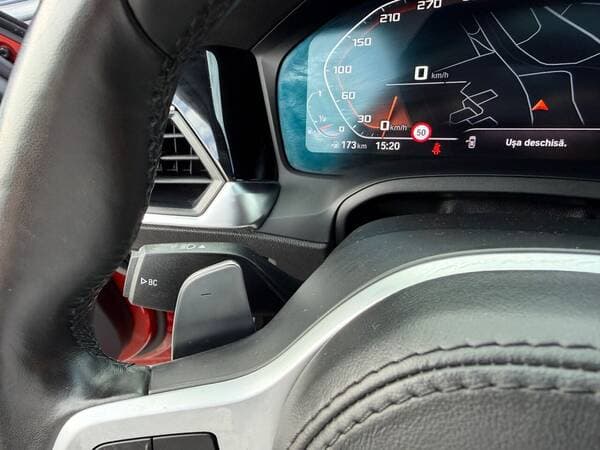 2019 BMW 330 — Miniatură 13
