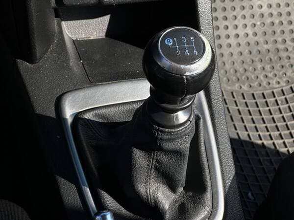 2014 Toyota Auris — Miniatură 10