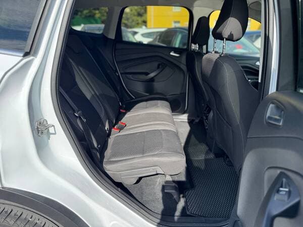 2018 Ford Kuga — Miniatură 15