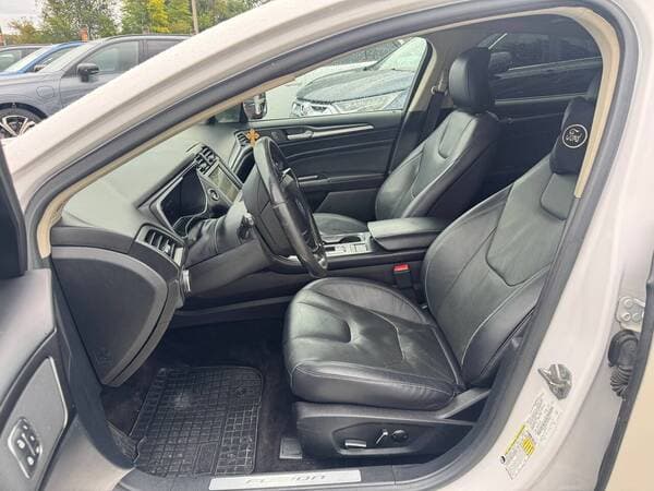 2016 Ford Fusion — Miniatură 5