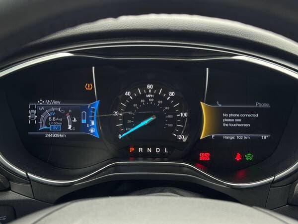 2016 Ford Fusion — Miniatură 9