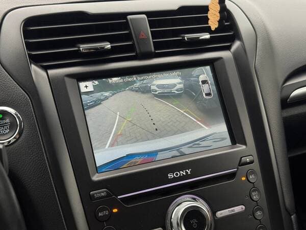 2016 Ford Fusion — Miniatură 11