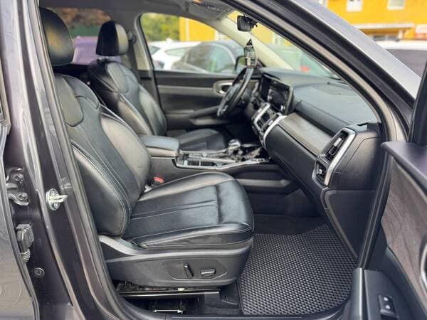 2021 Kia Sorento — Miniatură 17