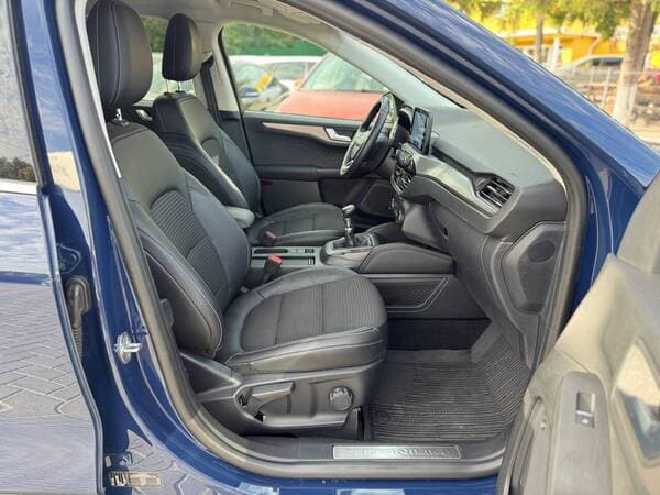 2020 Ford Kuga — Miniatură 15