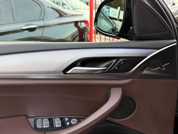 2019 BMW X4 3.0D — Miniatură 17