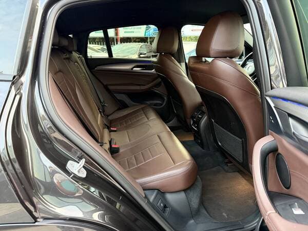 2019 BMW X4 3.0D — Miniatură 18