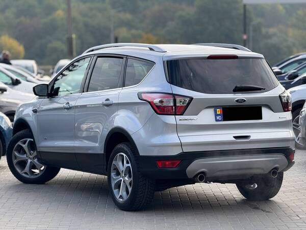 Ford Kuga 2018 — Миниатюра 3