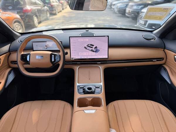 2025 Geely Galaxy Starship 7 — Miniatură 10
