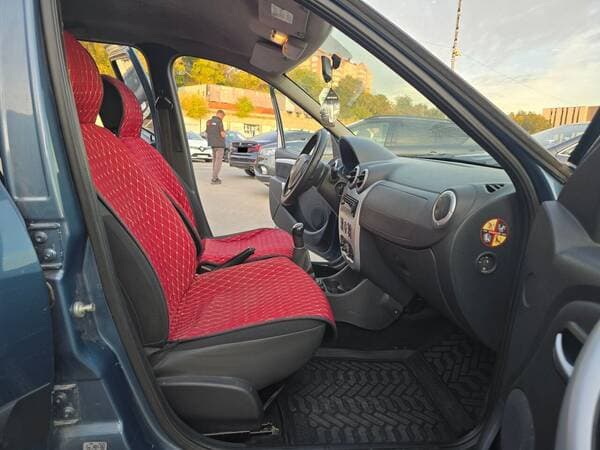 2009 Dacia Logan — Miniatură 6