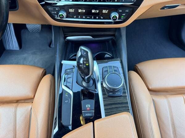 2018 BMW 530 — Miniatură 14