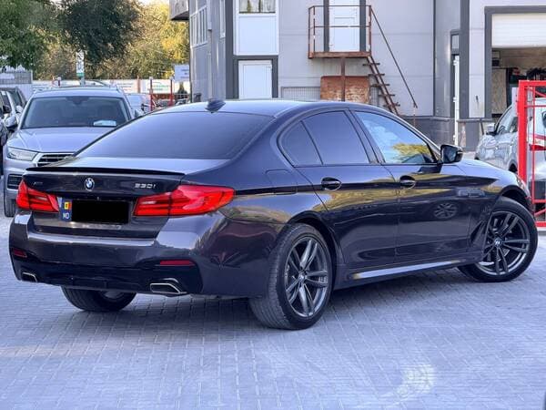 2018 BMW 530 — Miniatură 3