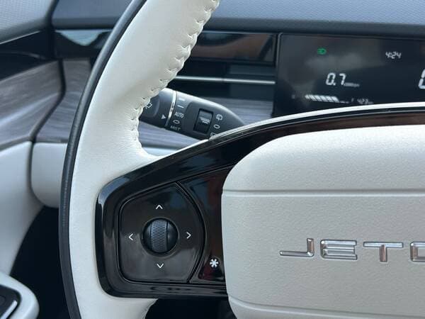 2023 Jetour Dashing — Miniatură 10