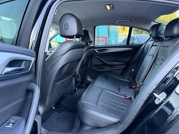2018 BMW 520 — Miniatură 16