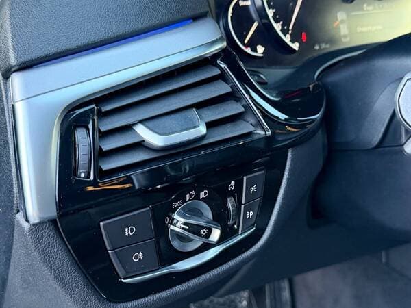 2018 BMW 520 — Miniatură 13