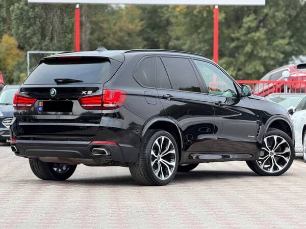 2016 BMW X5 4.0e — Miniatură 4
