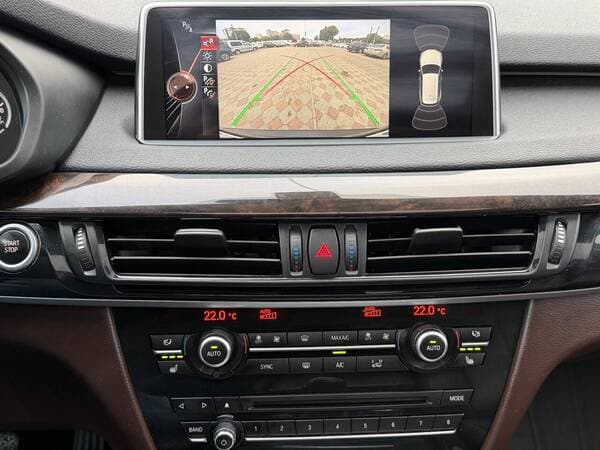 2016 BMW X5 4.0e — Miniatură 12