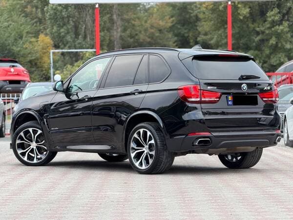 2016 BMW X5 4.0e — Miniatură 3