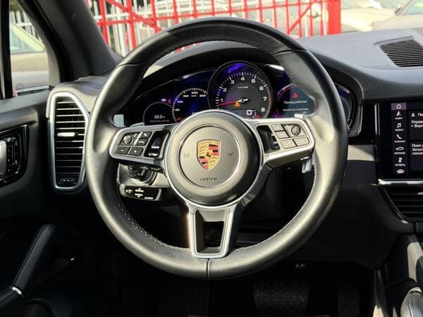 2019 Porsche Cayenne — Miniatură 9