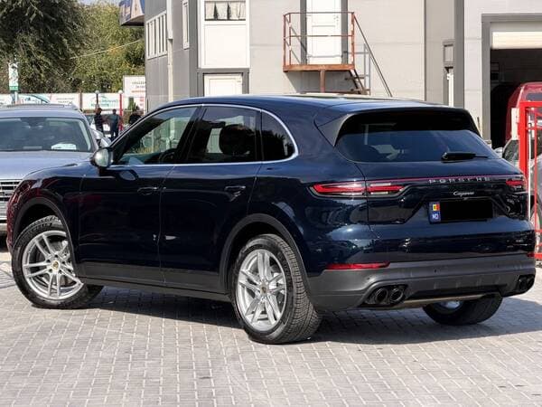 2019 Porsche Cayenne — Miniatură 3