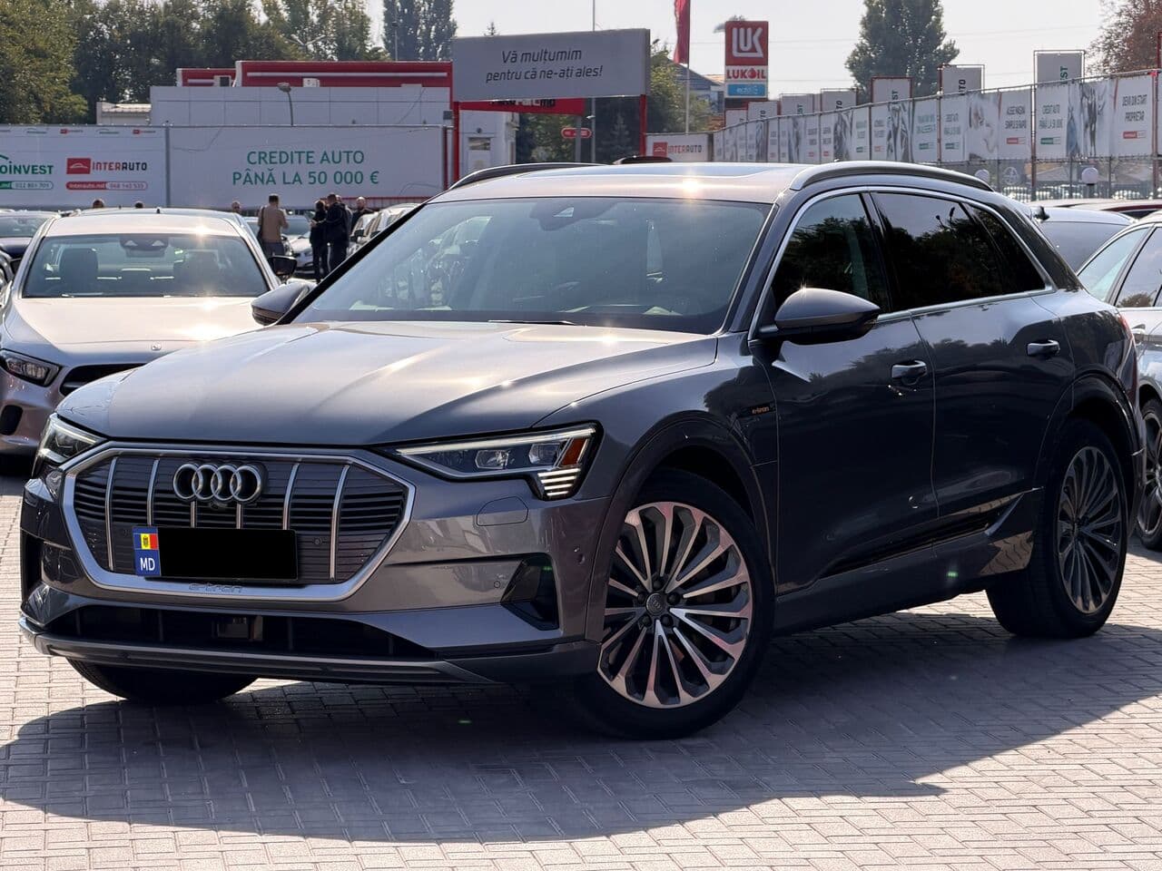 Audi E-tron