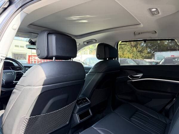 Audi E-tron 2019 — Миниатюра 23
