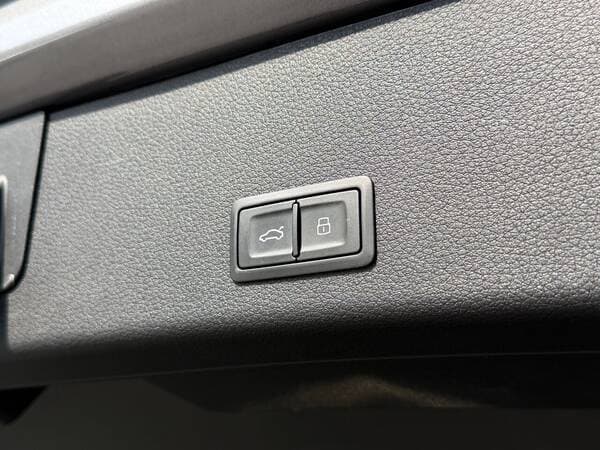 Audi E-tron 2019 — Миниатюра 27