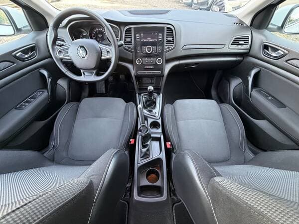 Renault Megane 2019 — Миниатюра 7